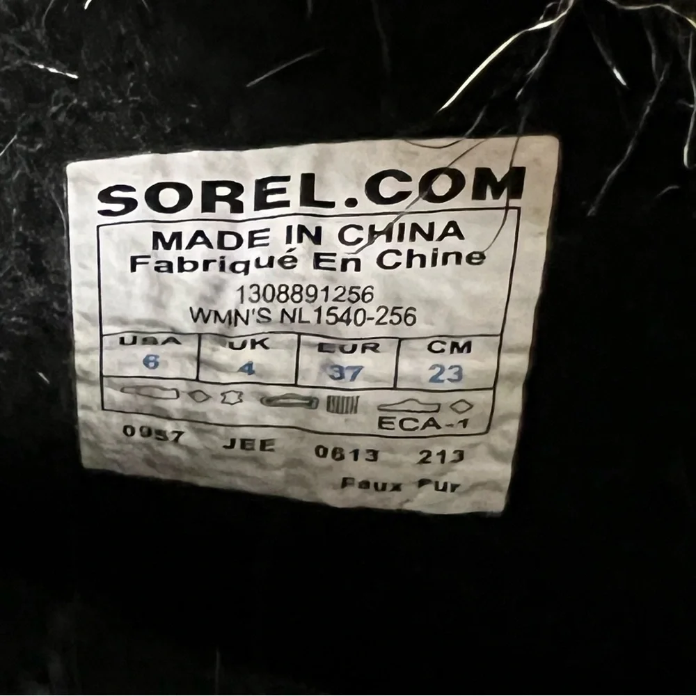 SOREL Joan of Arctic Boots Size 6